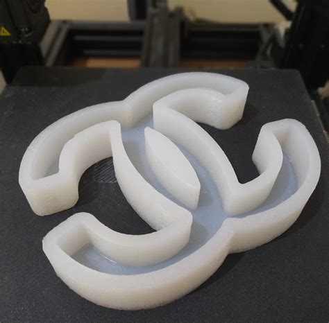 chanel logo candle mold